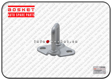 Isuzu CYZ 1793170031 1-79317003-1 Front Lidt Panel Striker / Truck Body Parts